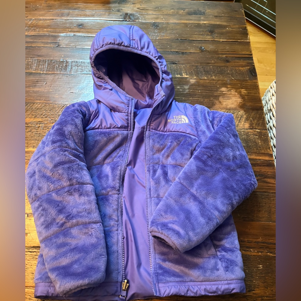 Girls northface purple winter jacket. XXS (5)